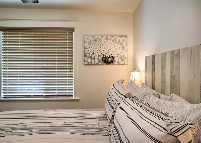 Hideaway: Private Hot Tub, 4 Mi To Dtwn! Flagstaff