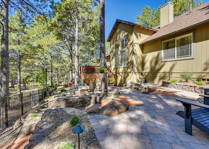 Hébergement de vacances Hideaway: Private Hot Tub, 4 Mi To Dtwn! Flagstaff