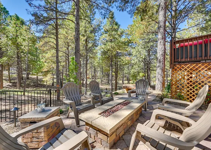 Hideaway: Private Hot Tub, 4 Mi To Dtwn! * Flagstaff